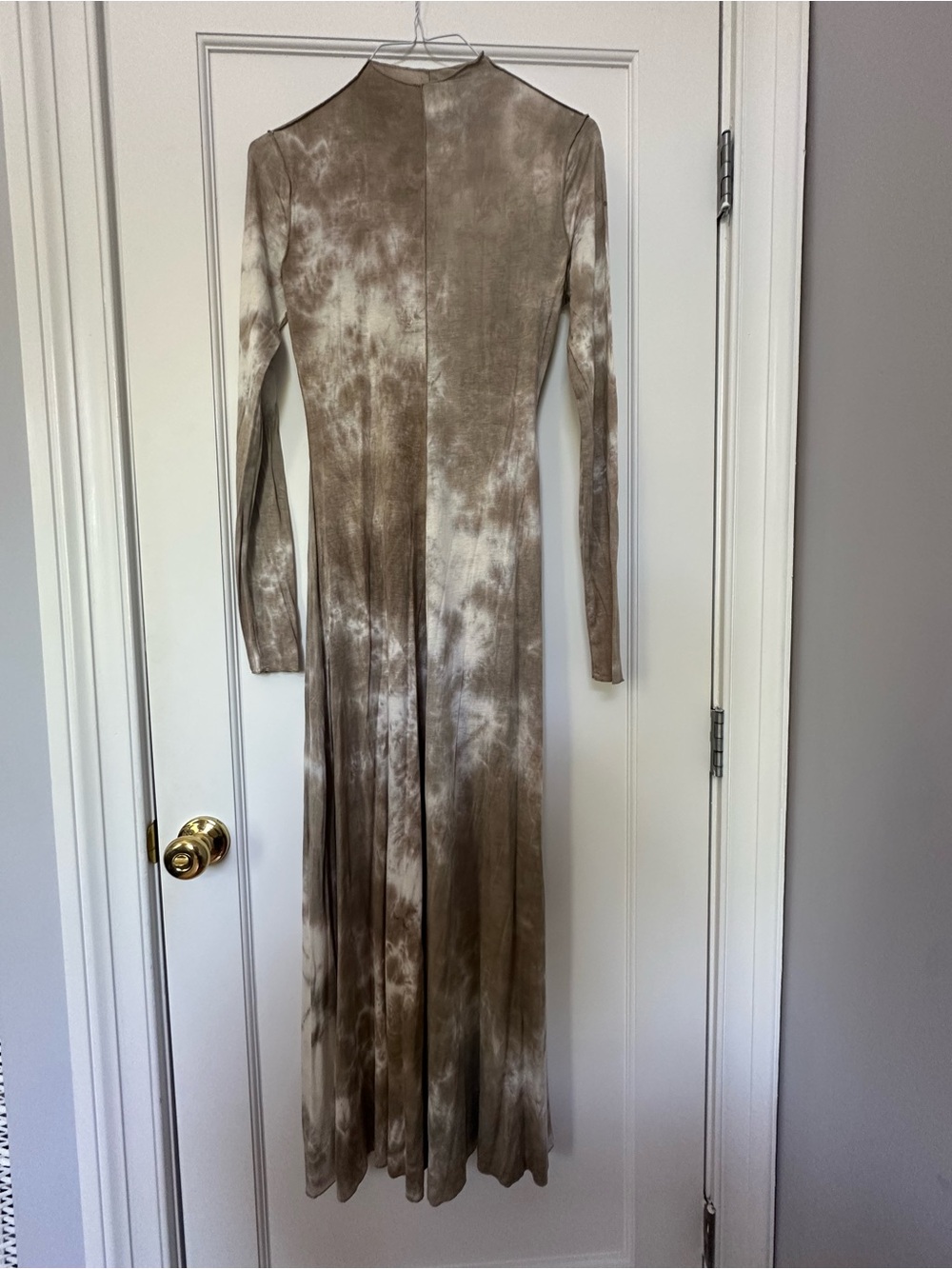 DISSH Long Sleeve Tie-Dye Maxi Dress in Taupe and Cream - Picture 2 of 4